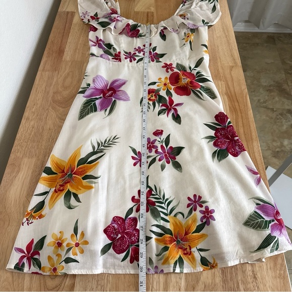 Old Navy Women Floral Print Scoop Neck Flutter Sleeve Smocked A-Line Dress M - Picture 8 of 8